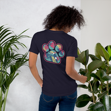 Load image into Gallery viewer, Short Sleeve Colorful Tropic Tucan Bird